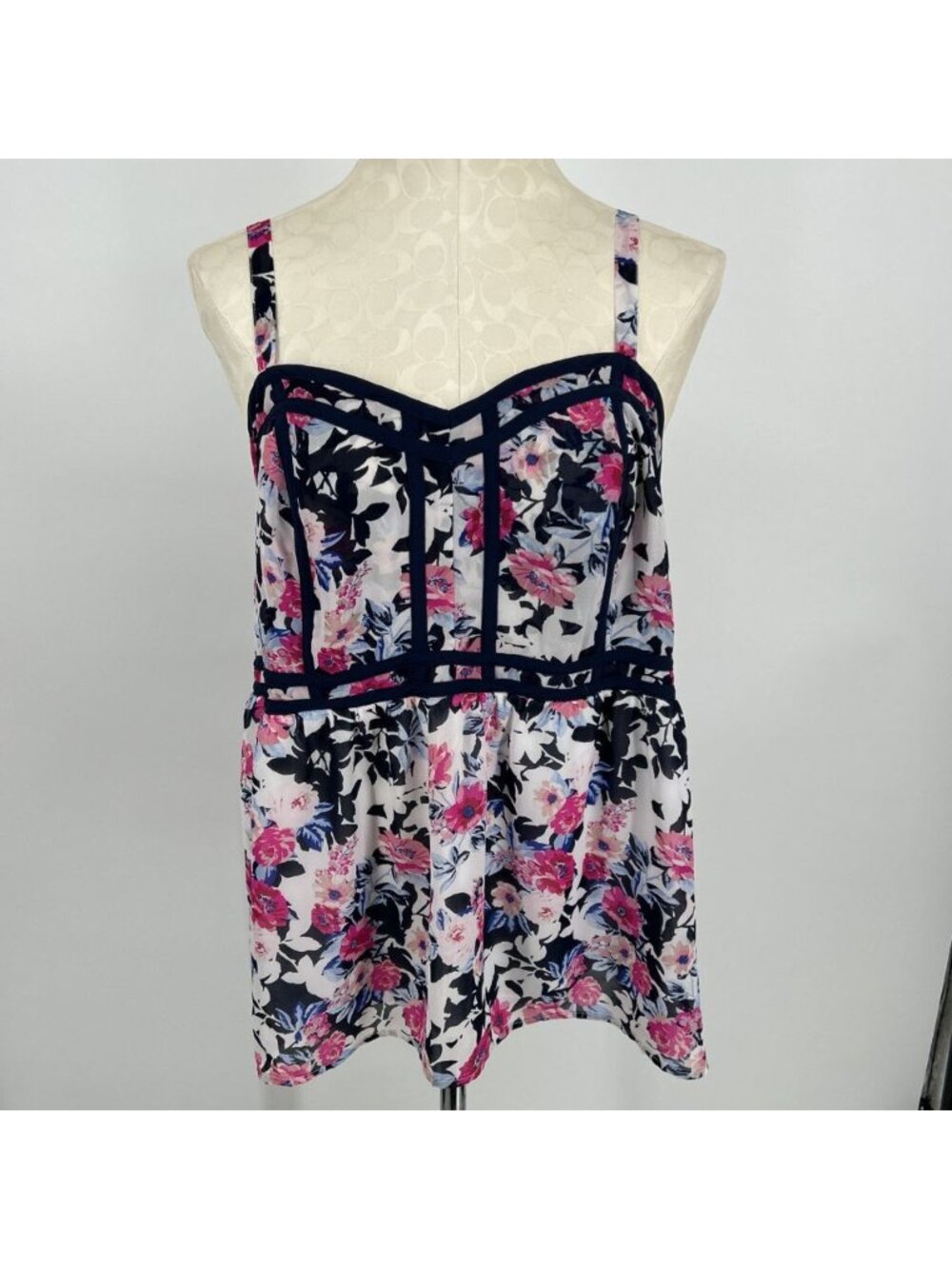 Torrid Sophie Floral Tank Top Adjustable Straps Sleeveless Casual Size 2 Stretch